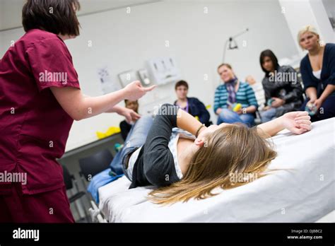 Nursing Babes Being Taught By Nurse Instructor In Clinical Skills Lab Stock Photo Alamy