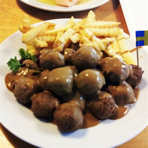 Sapa pernah makan swedish meat ball kat ikea? Liza's Kitchen: Resepi Ikea Meatball