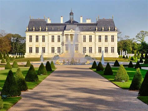 French Mansion Chateau Louis Xiv Becomes Worlds Most Expensive Home
