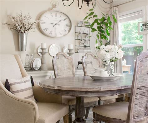 9 Small Apartment Design Ideas For A Refreshed Dining Room
