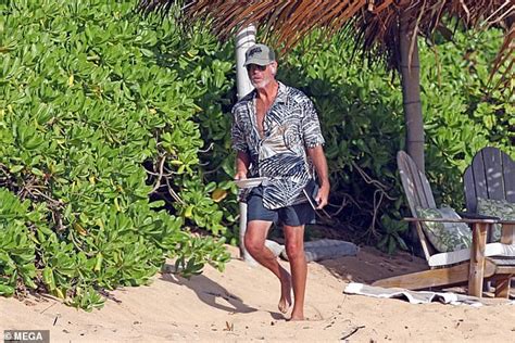Pierce Brosnan 67 Relaxes On The Beach W Wife Keely Shaye Smith 56 In Hawaii Lipstick Alley