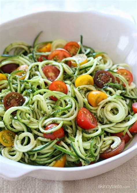 15 Easy And Healthy Zoodle Zucchini Noodle Recipes Dinner At The Zoo