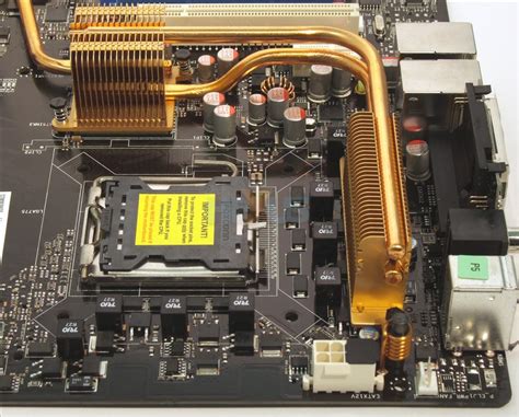 Review Asus Commando Takes On All Comers Mainboard Page 3