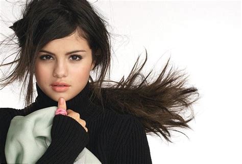 Selena Gomez On Life As A Young Star In Hollywood French Fashion