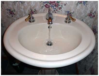 A clogged kitchen sink can throw a wrench in any household's plans. - Drano Bathroom Sink , ..., http://www.designbabylon ...