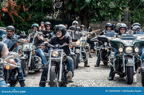 Group Of Harley Davidson Biker Editorial Photo Image Of Motorbike
