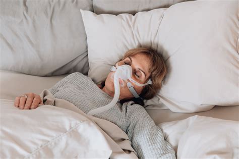 How To Prevent Getting A Dry Mouth With A Cpap Device Somnifix