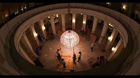 Iconic Rotunda Chandelier Dismantled For Dome Restoration Youtube