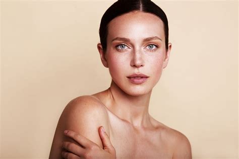 Beauty Woman Portrait With Nude Makeup Shooted On A Beige Backgr Alioze