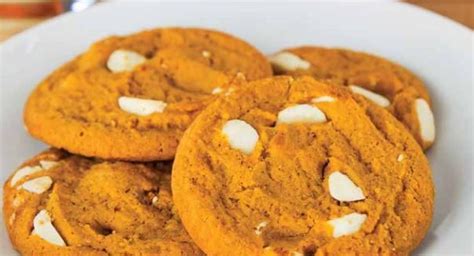 Celebrate The Fall Weather By Baking Some Pumpkin Cookies Kidney