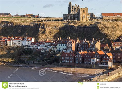 Whitby in North Yorks editorial stock image. Image of coast - 42149189