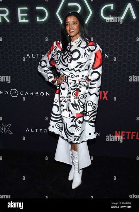 Actress Ren E Elise Goldsberry Attends Netflix S Altered Carbon