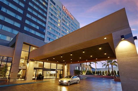Hilton San Diego Mission Valley - Hotels Villas Direct