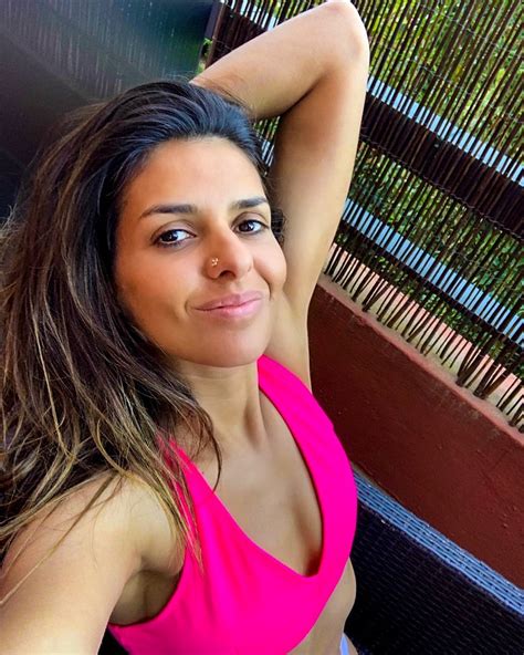 Maria isabel roseta, mais conhecida por cuca roseta, é uma verdadeira inspiração. Fadista Cuca Roseta revela segredo para entreter filhos em ...