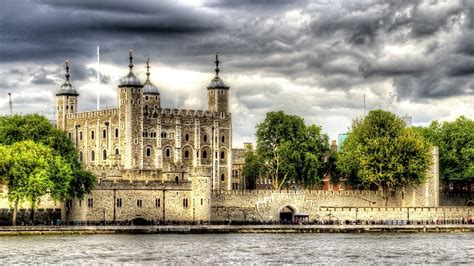 Tower Of London Home And Fortress For The Kings Of England