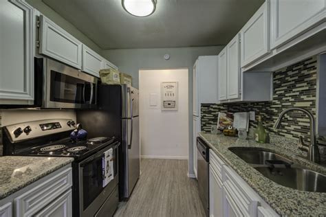 3 bedroom apartments in clear lake tx. The Falls at Clear Lake Apartments - Webster, TX ...