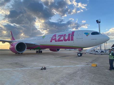 Azul Receives A New Airbus A330neo And Its Pink