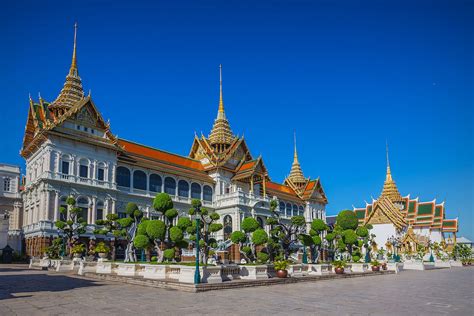Wat Phra Kaeo Et Grand Palais à Bangkok En Thaïlande Visite