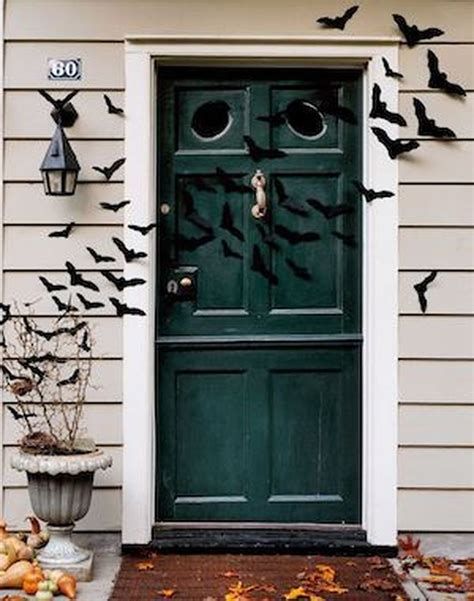 Awesome Scary Halloween Porch Ideas To Try Today24 Trendedecor