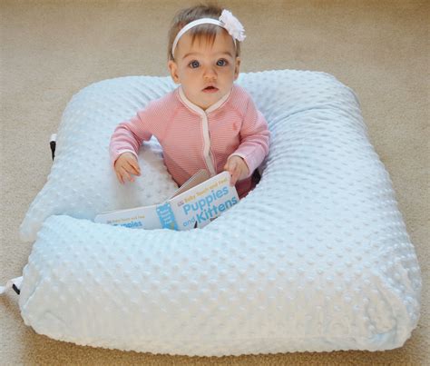 Plus, there's a good chance that your. One Z Pillow | Nursing pillow, Baby tummy time, Pillows