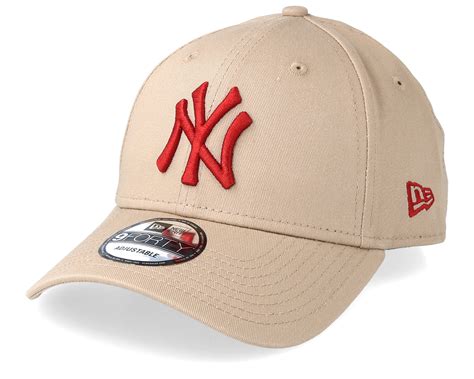 New York Yankees League Essential 9forty Khakired Adjustable New Era