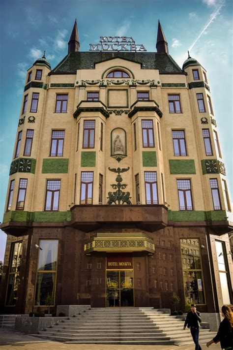 Famous Guests Of The Hotel Moskva