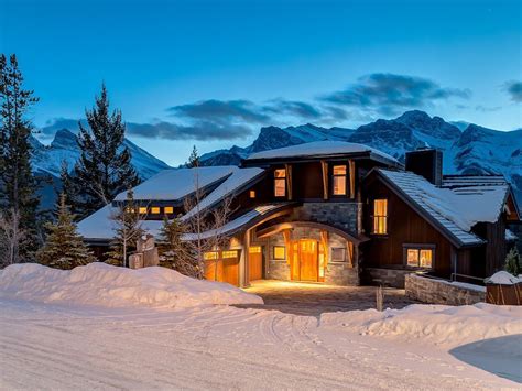 Villa Vacation Rental In Silvertip Canmore Ab Canada From