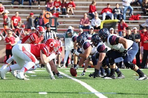 After Struggles In 2016 Defensive Line Faces Major Test The Cornell