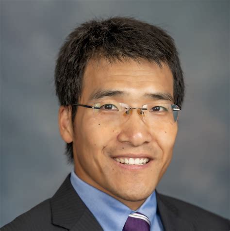 Jianliang Xu - College of Arts & Sciences