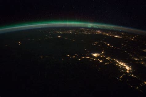 Astronauts Film Spectacular Views Of Us Canada Northern Lights