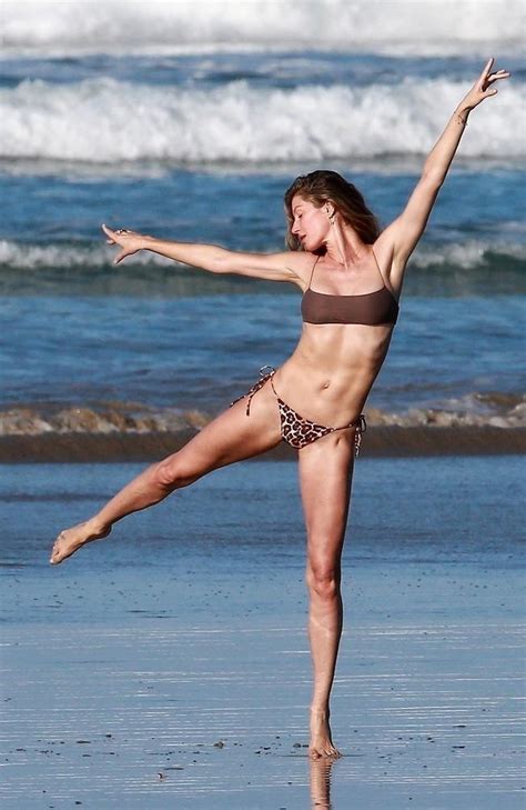 Gisele Bündchen Stuns In Skimpy Bikini For Beach Shoot Photos Nt News
