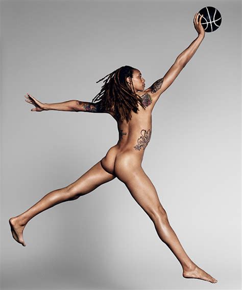 Basketball Player Brittney Griner Goes Fully Nude For Espn S Body Issue Photos Welcome