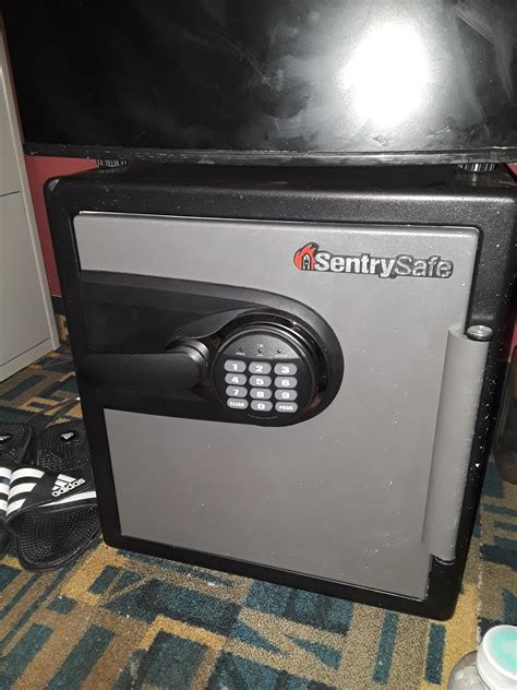 I put in correct combination to my sentry safe but it wont open