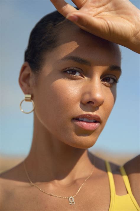 Alicia Keys Launches Beauty And Wellness Brand Keys Soulcare