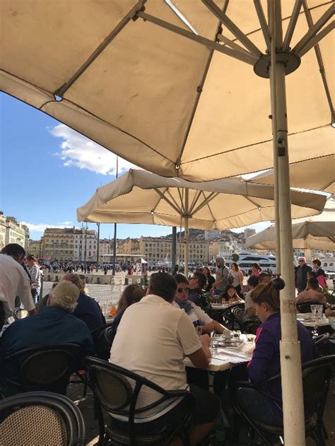 Over the time it has been ranked as high as 7 405 183 in the world. La Samaritaine, Marseille - Hôtel de Ville - Restaurant ...