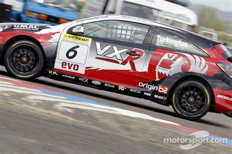 6 Vx Racing Vauxhall Astra Sport Hatch Colin Turkington At Thruxton