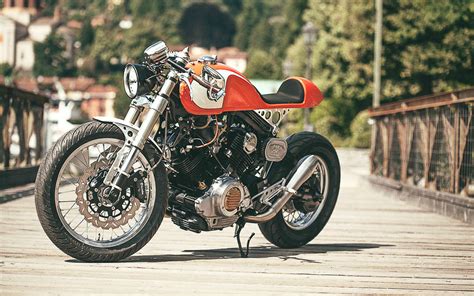 As motoauto.in is one of the best sites for the custom bikes and bike builders. Top 10 Cafe Racer 2016 - Nippon-Classic.de Award