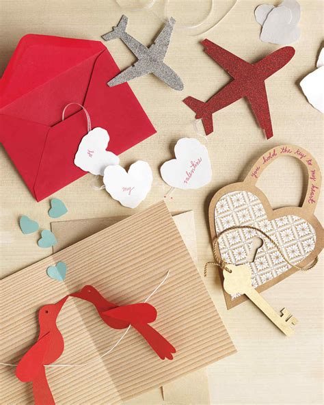 Well, it can get kind of overwhelming too, and that is never good! 3-D Valentine's Day Cards | Martha Stewart