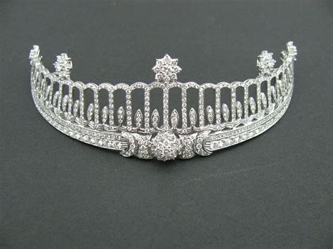 13 Carat Diamond Tiaracartier Tiara Belonging To Grand Duchess Hilda