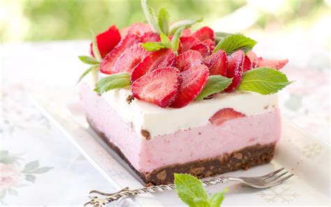 Download Wallpapers Strawberry Cake Cheesecake Strawberry Berries