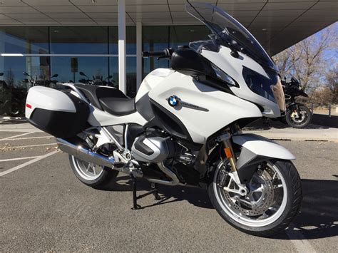 Our friendly staff and expert service technicians are here to help you! New BMW Motorcycles - MOTORCYCLES | Santa Fe BMW Motorcycles | Santa Fe, NM