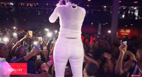 Dej Loafs Booty And Hips Looking Kinda Good In All White