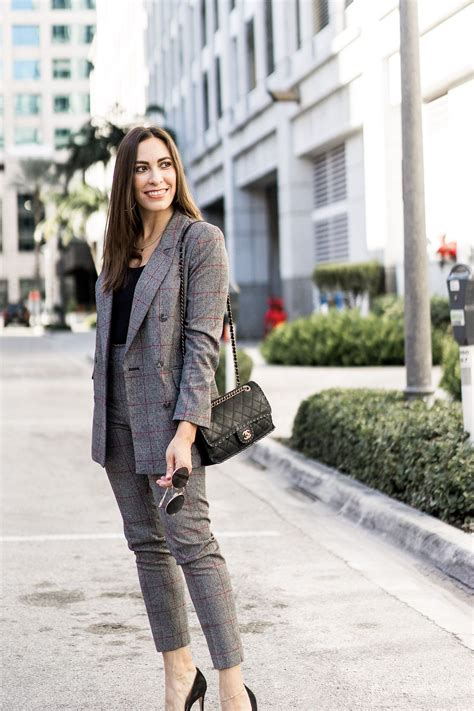 45 Stylish Womens Outfits For Job Interviews For 2020 Published In