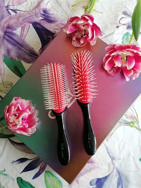 The Best Denman Brush For Your Curly Hair Guide