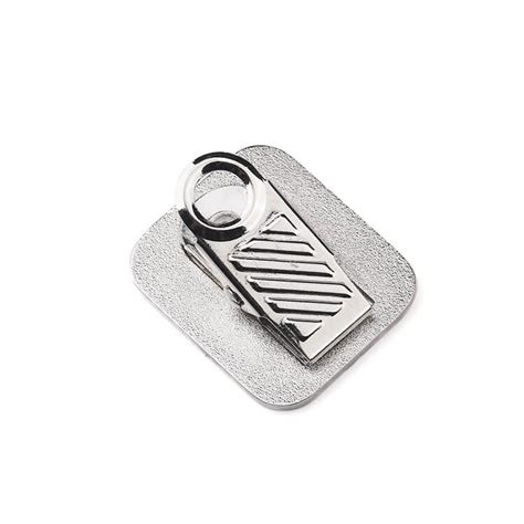 Free Sample Zinc Alloy Soft Enamel Lapel Pin From China Manufacturer