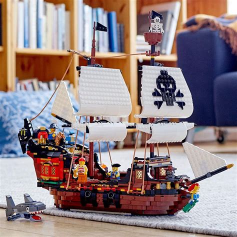 Gittigidiyor'da 50 tl'ye varan world puan kampanyasıstokta 9 adetyarın kargodason güncelleme: 31109 Pirate Ship - LEGO Creator - LEGO