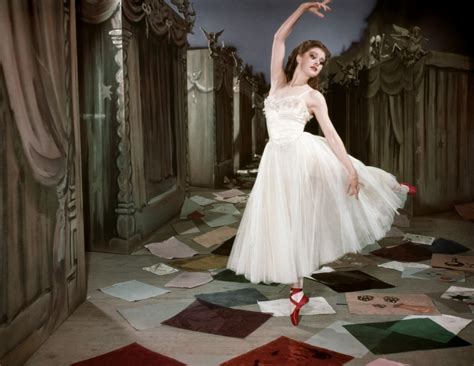 Tinchanjoy malines 5.188 views8 months ago. Classic Movie Tuesday: The Red Shoes (1948) | the Beijinger