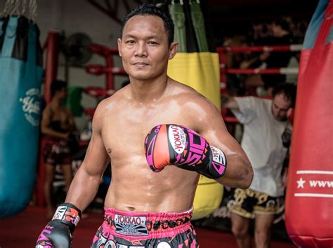 my muay thai private with saenchai