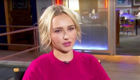hayden panettiere reflects on her struggle with postpartum depression
