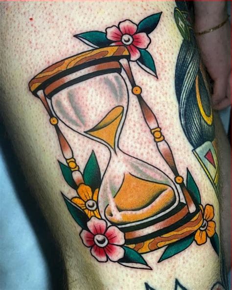 Aggregate More Than Traditional Hourglass Tattoo Best Esthdonghoadian